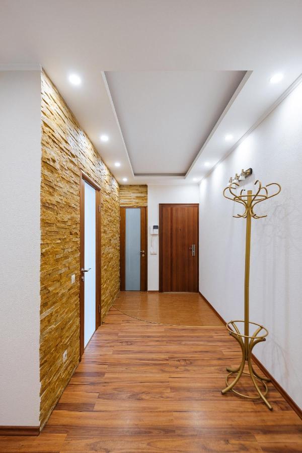 Cityapartments Kyiv Poznyaki キエフ エクステリア 写真